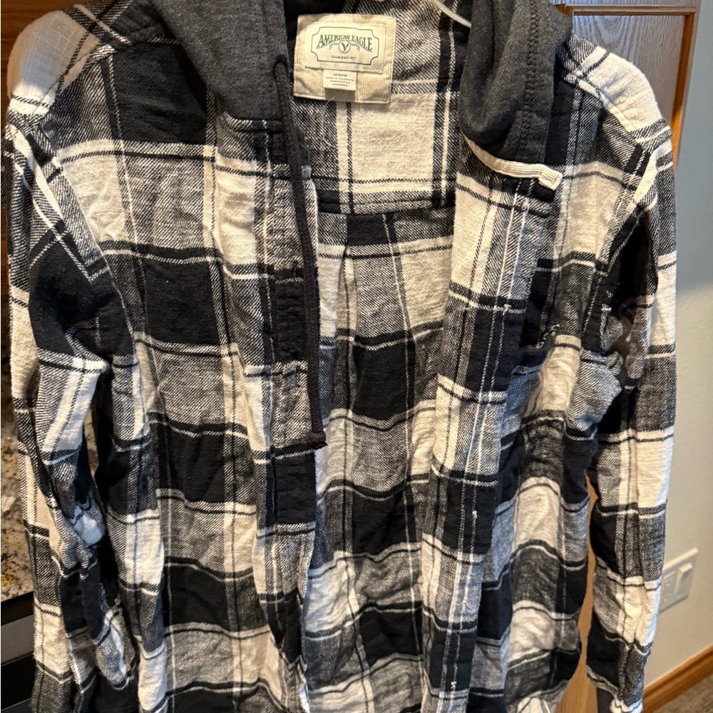 American Eagle Outfitters Black and White Plaid Hoodie